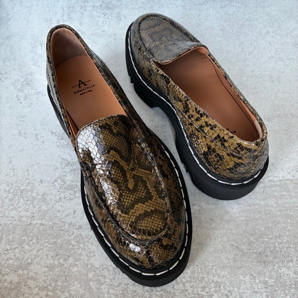 Aquatalia Women’s Loafer Hayley Snake Embossed Green Size 9 NWOT - Picture 1 of 9